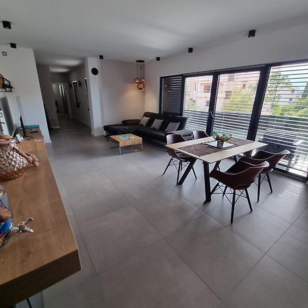 Villa Aurea Apartments Malinska De Luxe Buitenkant foto