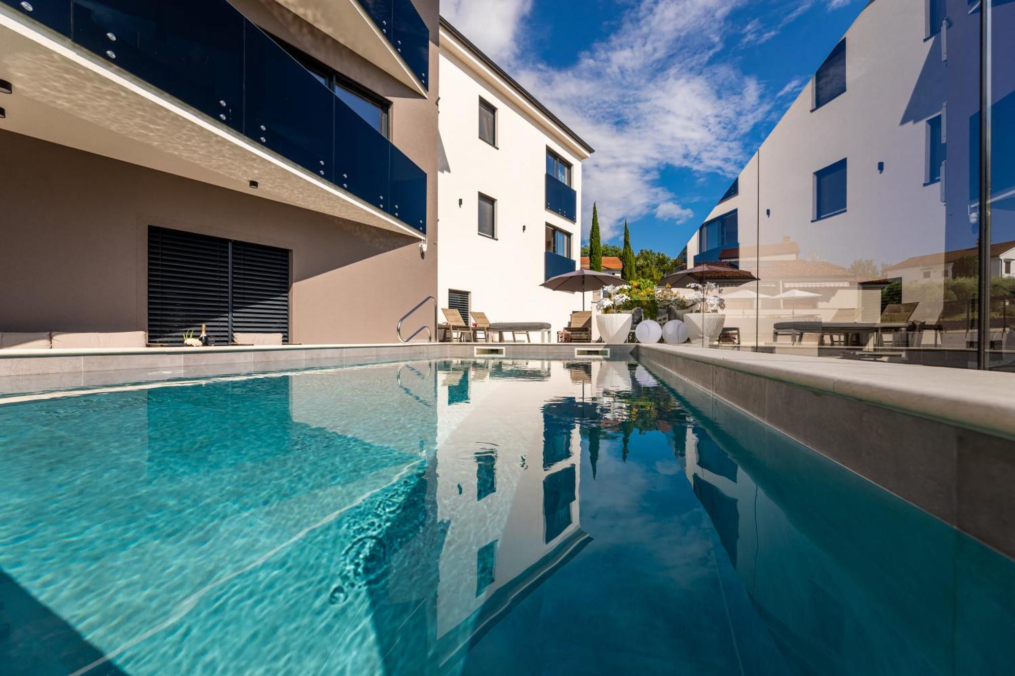 Villa Aurea Apartments Malinska De Luxe Buitenkant foto