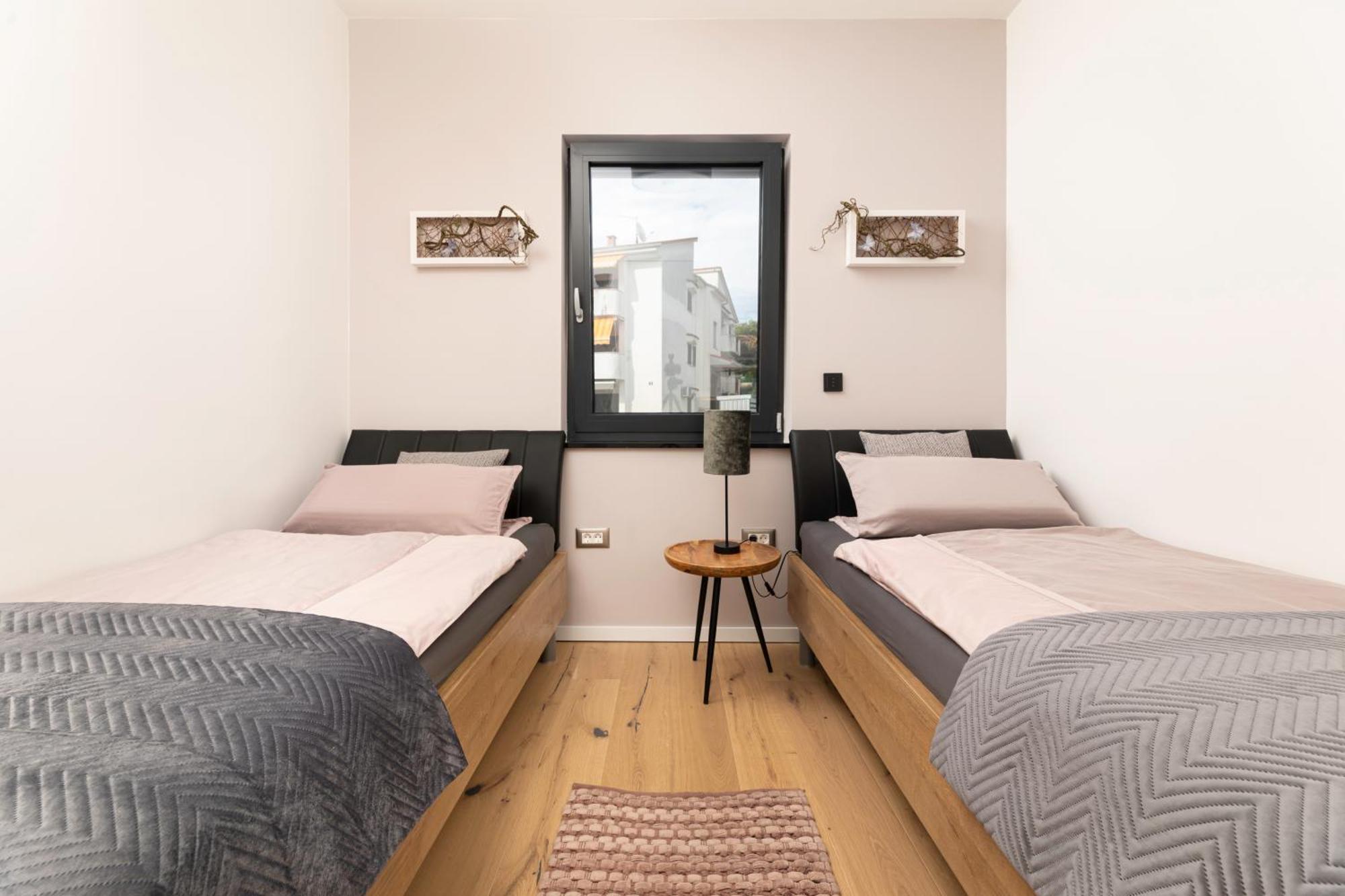 Villa Aurea Apartments Malinska De Luxe Buitenkant foto