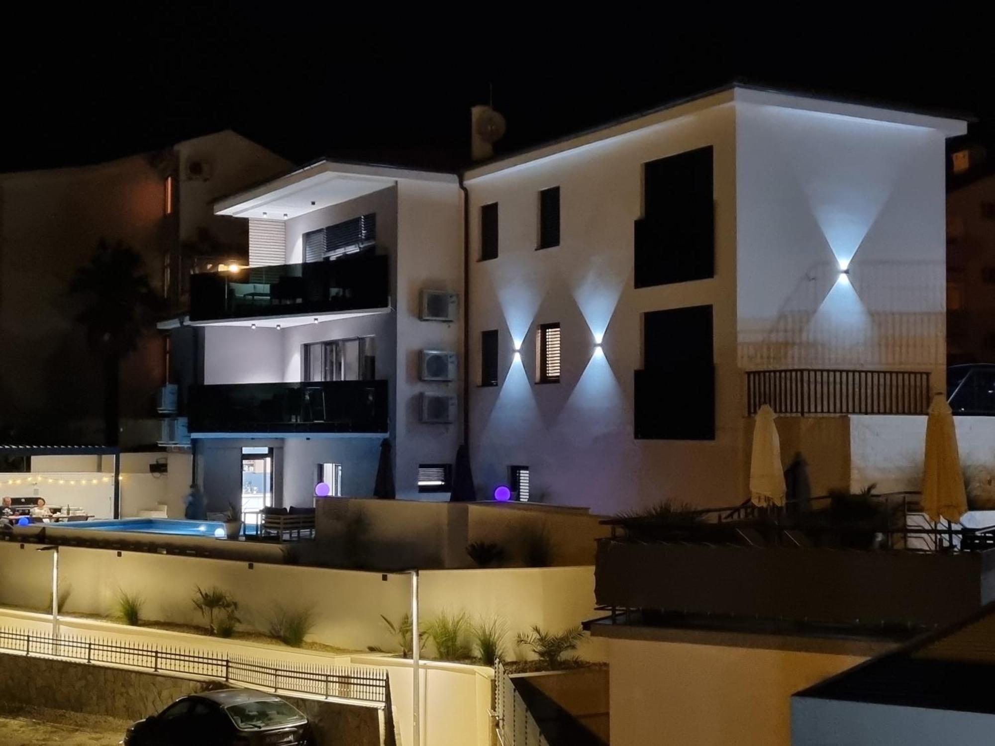 Villa Aurea Apartments Malinska De Luxe Buitenkant foto