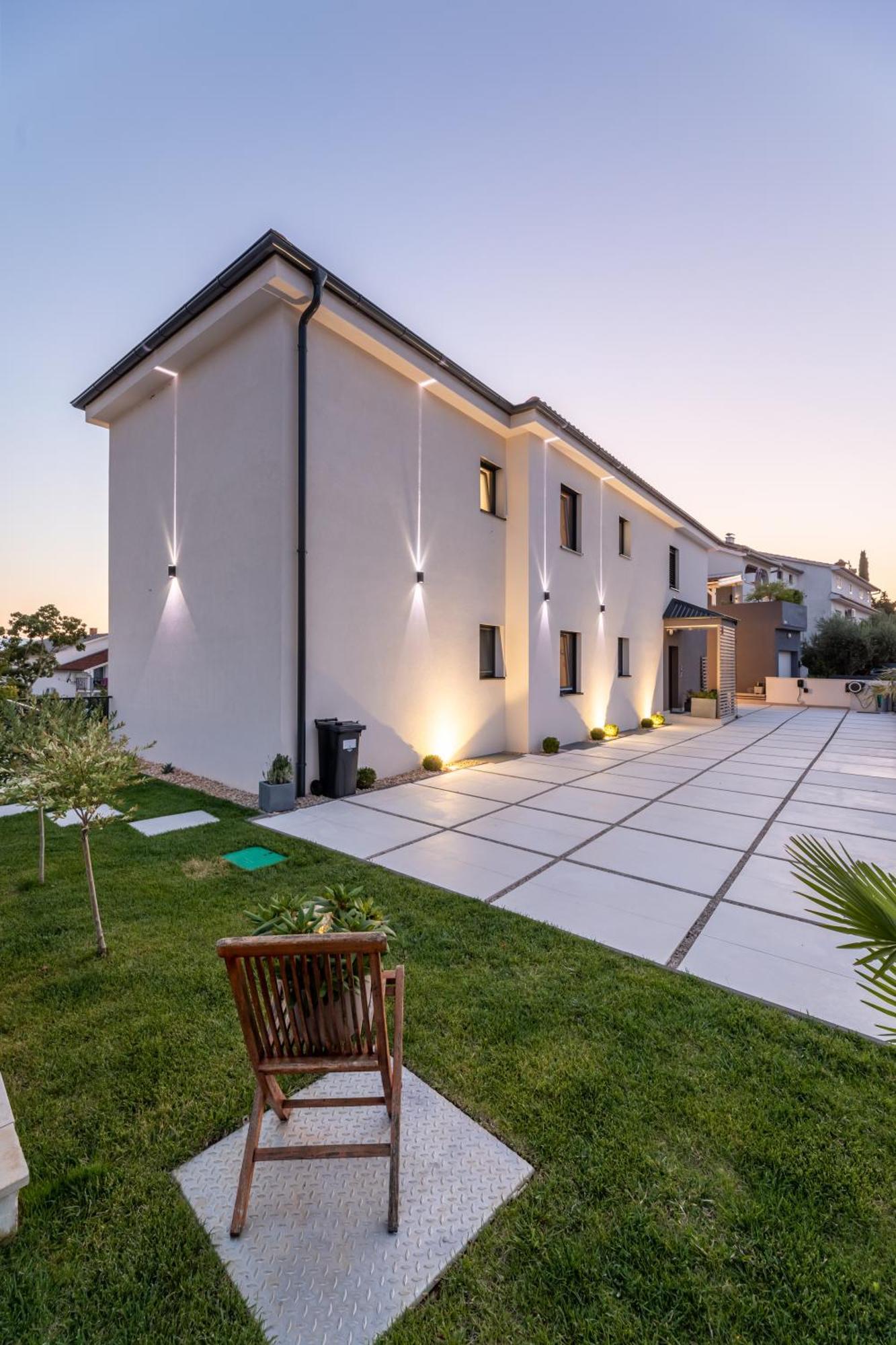Villa Aurea Apartments Malinska De Luxe Buitenkant foto